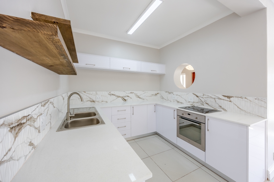 4 Bedroom Property for Sale in Belgravia Western Cape